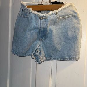 No Boundaries Vintage Frayed Hem Y2K Denim Shorts Size 5 juniors